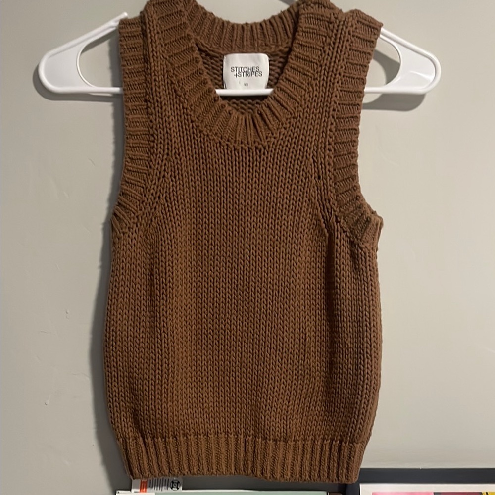 Brown Crew Neck Chunky Knit Sweater